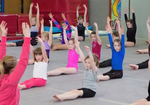 CİMNASTİK YAPIYORUZ